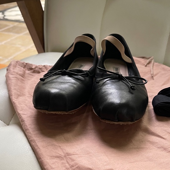 Miu Miu Black Flats - Picture 2 of 5